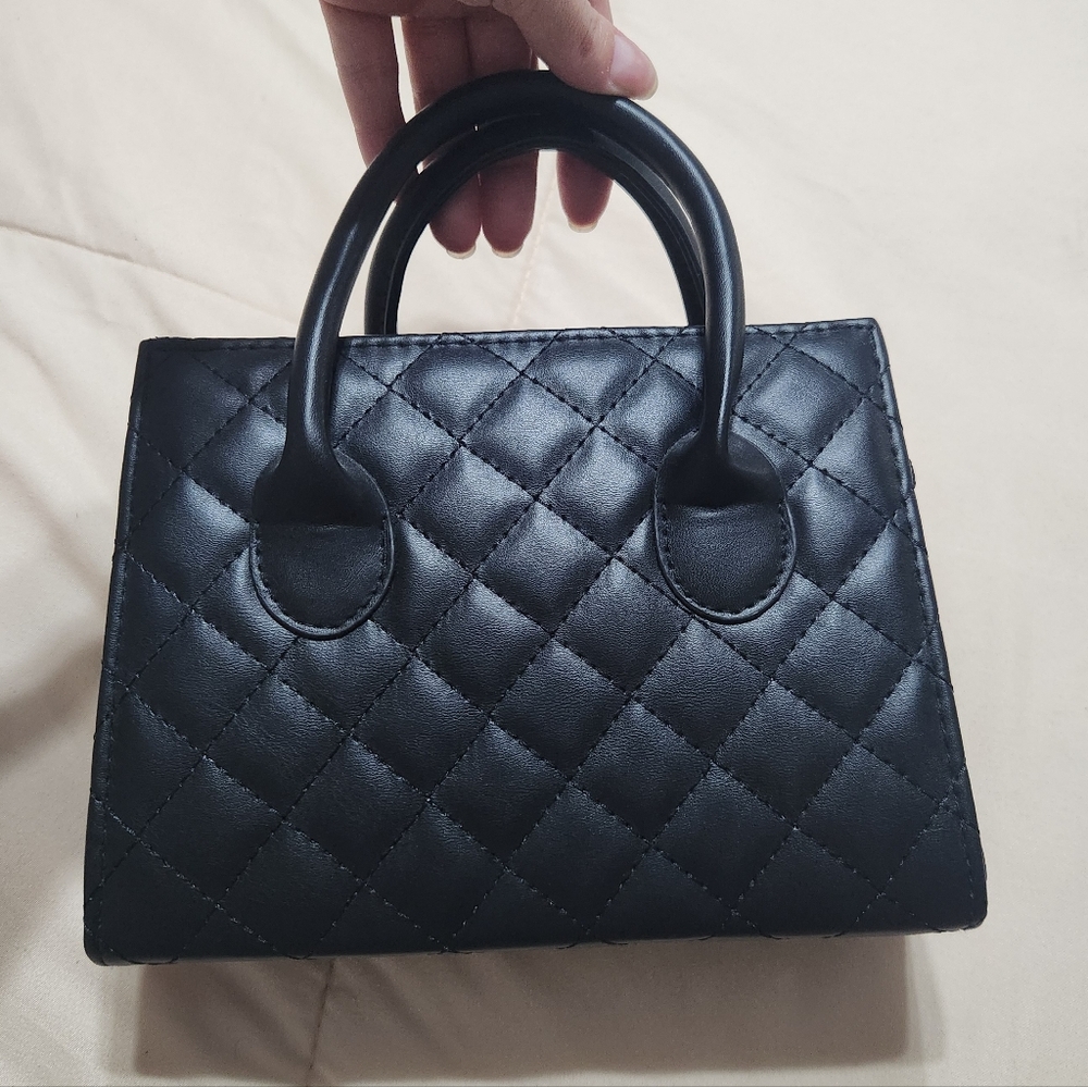 SHEIN Black Quilted Mini Bag